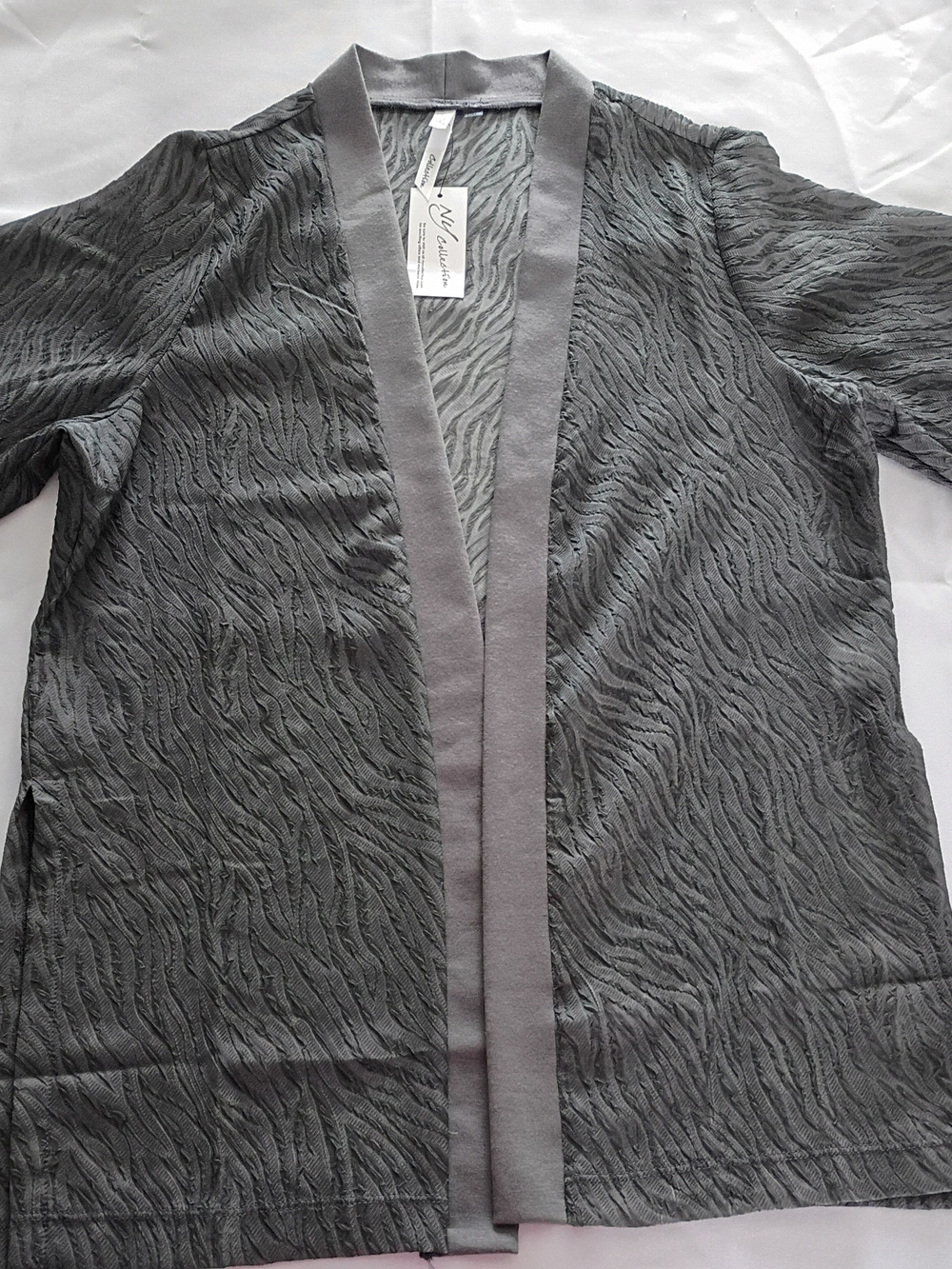 NY Collection Gray Textured Open Cardigan